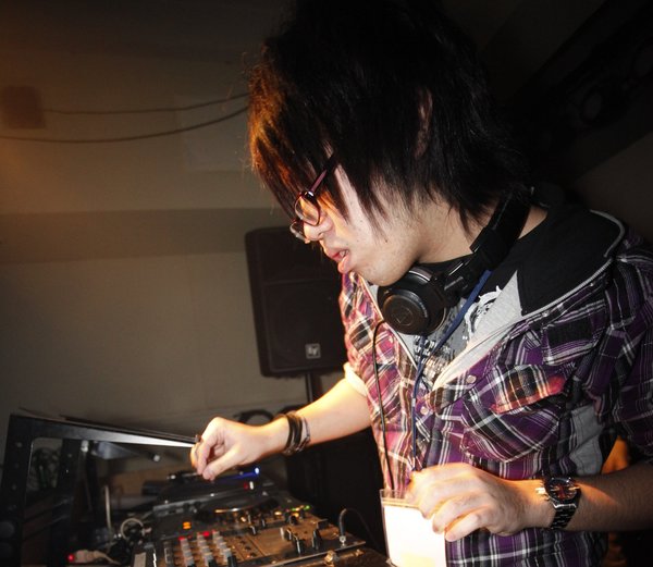 DJ Noriken